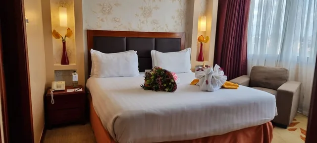 جناح بانورامي بسرير كينج، Nairobi Safari Club by Swiss-Belhotel 1/10