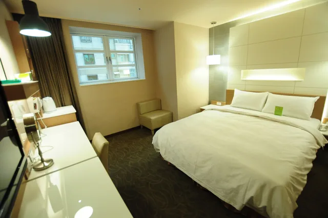 Business, Double Bed, Kindness Hotel - Sanduo Shopping District 6/10