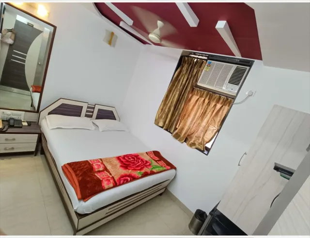 غرفة بسرير فردي، Hotel Broadway Colaba Mumbai 13/20