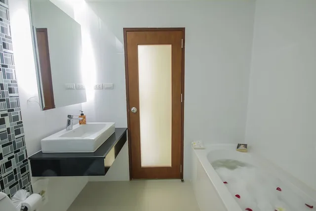 غرفة ديلوكس، Baan Nilrath Hotel 4/4