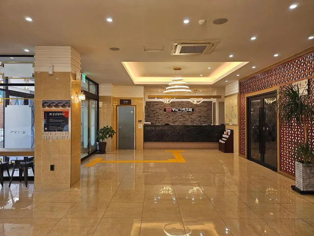 Petite, Family, 1 Double and 1 Single Bed، Jeonju Pungnam Family Hotel 1/1