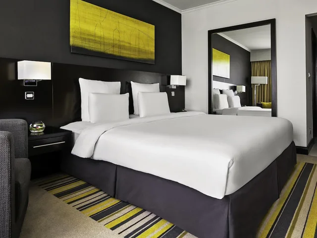غرفة تنفيذية بسرير كينج، Pullman Dubai Creek City Centre 2/7
