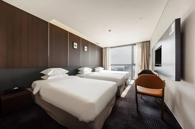 غرفة سوبيريور ثلاثية بثلاثة أسرّة، Hotel Goldendaisy Seogwipo Ocean 1/2