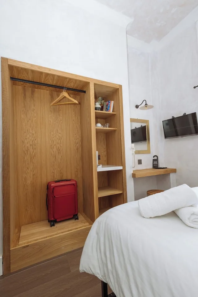 Oasis, Deluxe, Double Bed, Garden View, Central Hotel 2/8