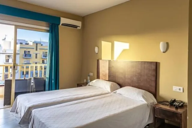 Standard, Twin Beds, Aeropuerto Sur 6/10