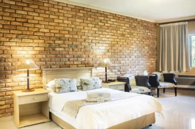 Suite, Double Bed, Golf Course View، Willows Garden Hotel Potchefstroom 1/3