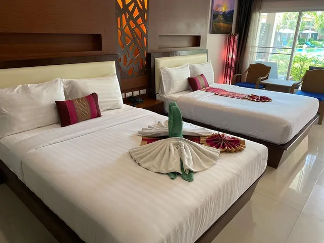 جناح عائلي بسريرين كوين بإطلالة على المسبح، Chivatara Resort And Bangtao Beach Resort Phuket 1/10