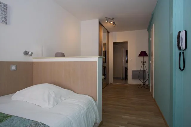 غرفة قياسية، LOGIS HOTEL BEAU SITE 1/3