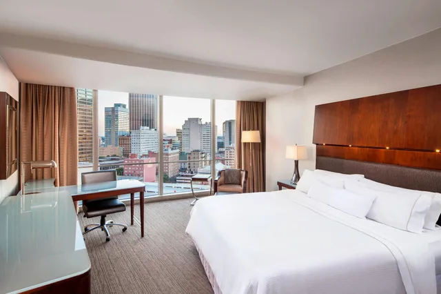 غرفة تقليدية بسرير كوين، The Westin Peachtree Plaza Atlanta 1/3