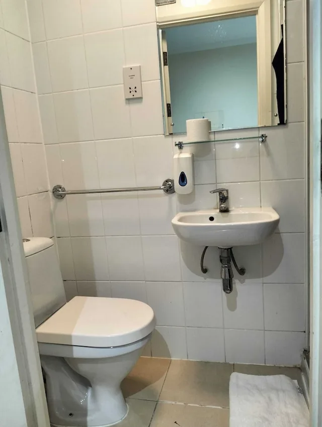 Standard, Double Bed, Manor Hotel 1/1
