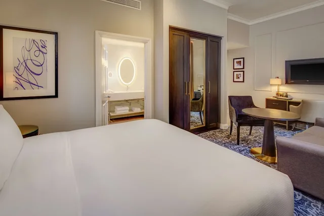 غرفة سوبيريور عائلية بسرير كينج، Hilton London Euston 2/4