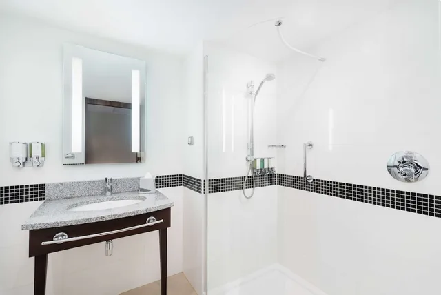 غرفة عائلية بسريرين كوين، Hampton By Hilton Krakow 8/9