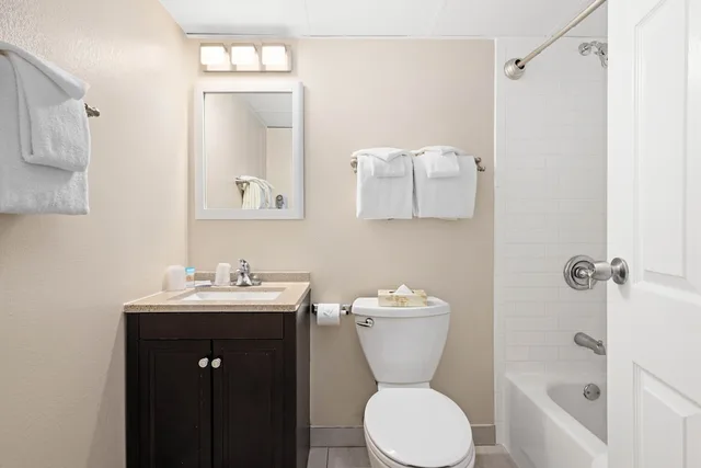 غرفة قياسية بسريرين كوين، Carousel Resort Hotel Condominiums 6/6