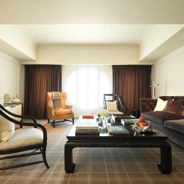 جناح، Rosewood London 1/3