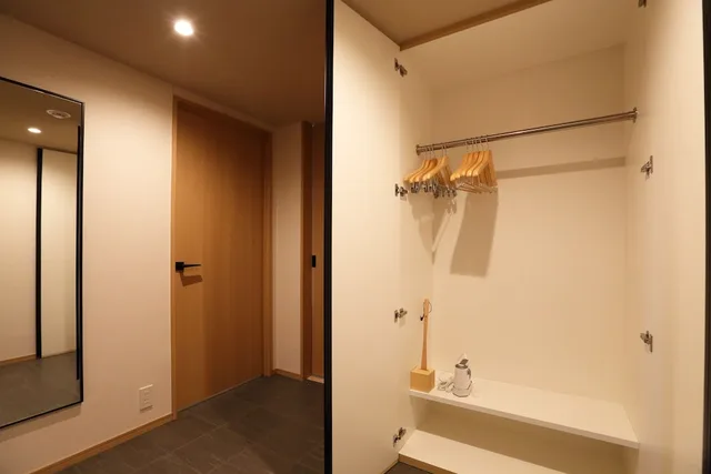 جناح بسريرين مزدوجين مع أريكة، Henn na Hotel Premier Kyoto Gojo Karasuma 8/9