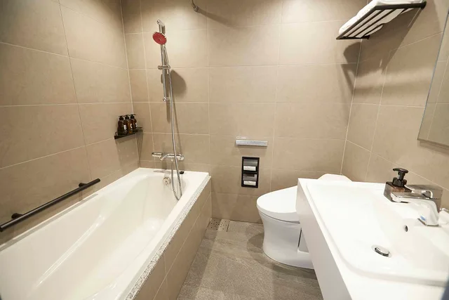 Superior Twin, The HOTEL Well-hub Haneda 3/3