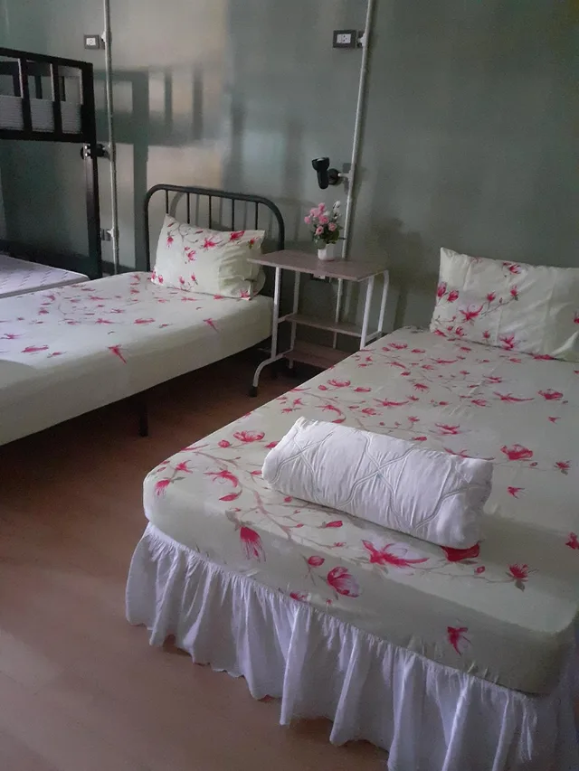 غرفة عائلية بسريرين منفصلين بحمام مشترك، Baansu Hostel 1/1