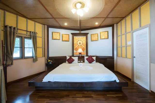 كوخ ديلوكس بسرير كينج، Koh Tao Coral Grand Resort 1/1