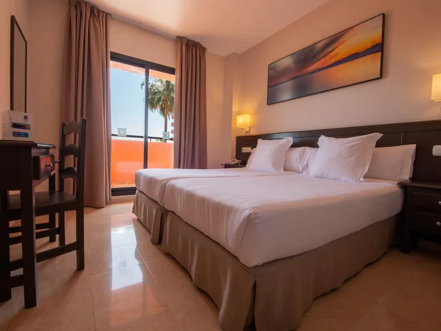 شقة بأربعة أسرّة بشرفة بغرفتي نوم مع أريكة، Fuengirola Beach Aparthotel 4/10