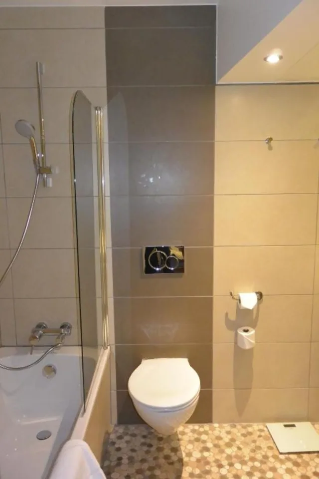 غرفة كومفورت بسريرين منفصلين، Kyriad Prestige Mulhouse Basel 9/9