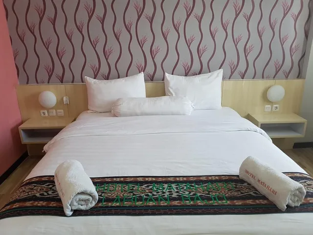 غرفة ديلوكس بسرير مزدوج أو سريرين منفصلين، Matahari Hotel 1/2