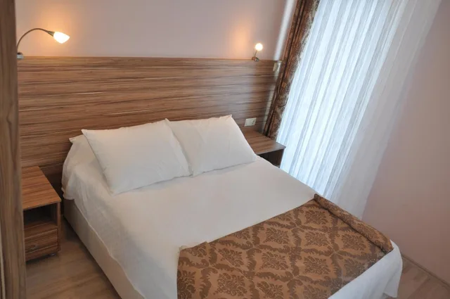 جناح بإطلالة على الحديقة، Dort Mevsim Suit Otel 4/10