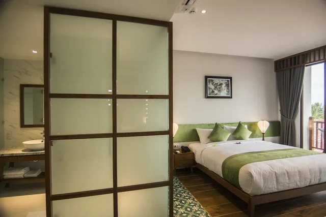 غرفة عائلية بسرير كينج مع أريكة، Vinh Hung Old Town Hotel 3/4