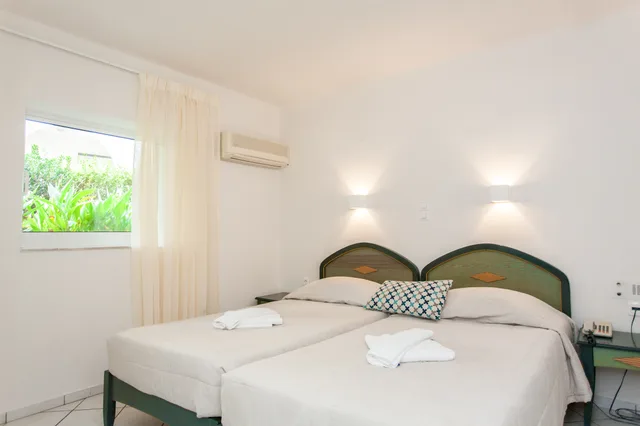 شقة سوبيريور بإطلالة على المسبح بغرفة نوم واحدة في الطابق الأرضي، Melitti Hotel 1/3