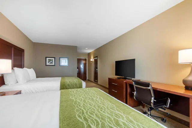 غرفة بسريرين كوين لذوي الإعاقة، Comfort Inn & Suites At Crossplex Village 4/5
