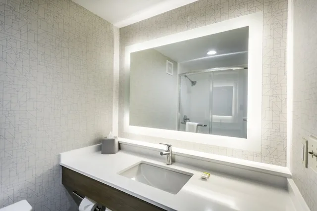غرفة قياسية بسريرين كوين، Holiday Inn Express Hopewell - Fort Lee Area, an IHG Hotel 6/7