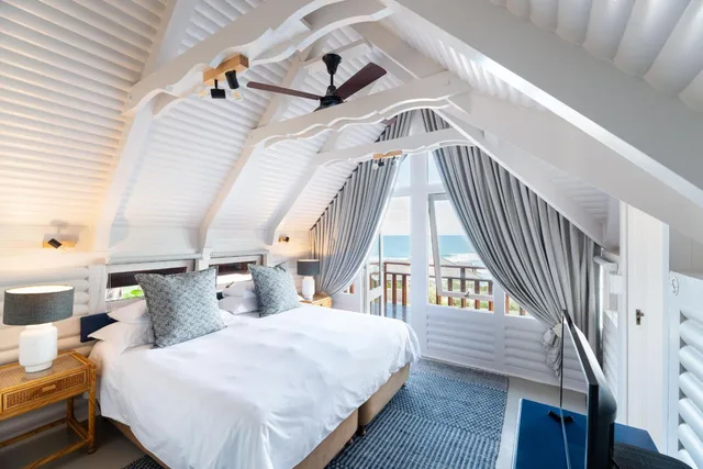 3 Bedrooms, House، Brenton On Sea Chalets 2/10