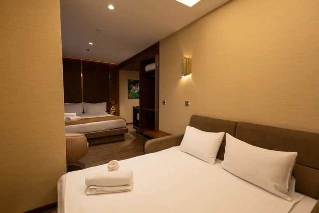 غرفة فاخرة رباعية بسرير كينج، Kate Hotel Special Class 1/7