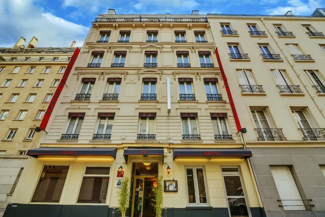 Room, Eiffel View, Balcony، Splendid Hotel 1/1