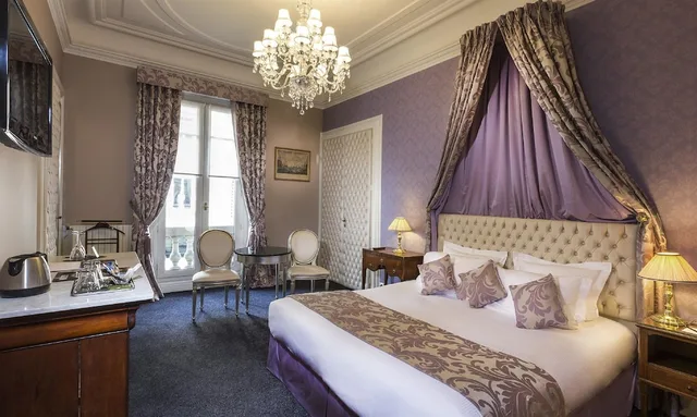غرفة ديلوكس بسريرين منفصلين، Hotel Claridge 2/10