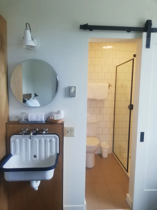 غرفة بسرير كوين، Hotel Mont-Tremblant 8/9