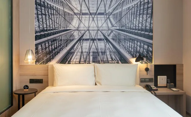 Jimu, King Bed, Queen Bed، Atour Hotel Nanjing Zhushan Road Metro Station 2/2