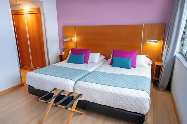 غرفة سوبيريور بسريرين منفصلين بإطلالة على البحر، Hotel Faranda Marsol Candas, Ascend Hotel Collection 1/5