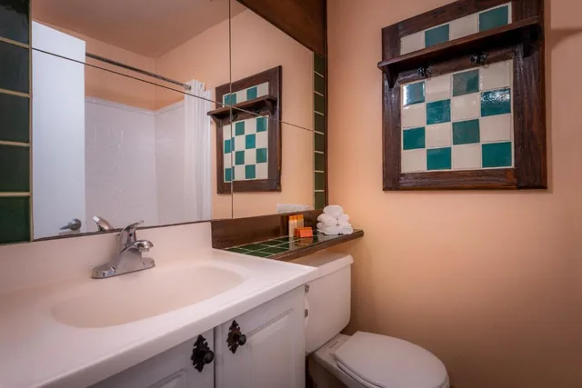 استوديو بسرير كوين بمطبخ، Hotel Pepper Tree Boutique Kitchen Studios Anaheim 1/1