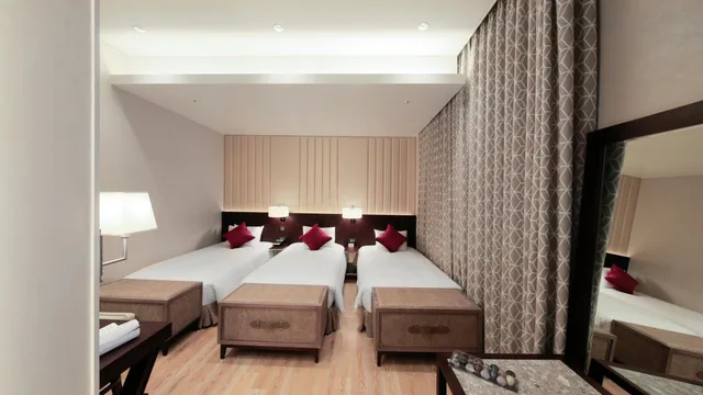 Room, Triple, High Floor, Solaria Nishitetsu Hotel Seoul Myeongdong 5/10