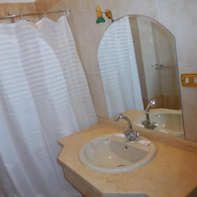 غرفة بسرير مزدوج أو سريرين منفصلين، Hotel Sheherazade 5/5