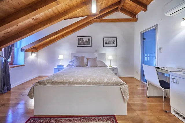 غرفة كومفورت بسرير كينج، Villa Split Heritage Hotel 4/8