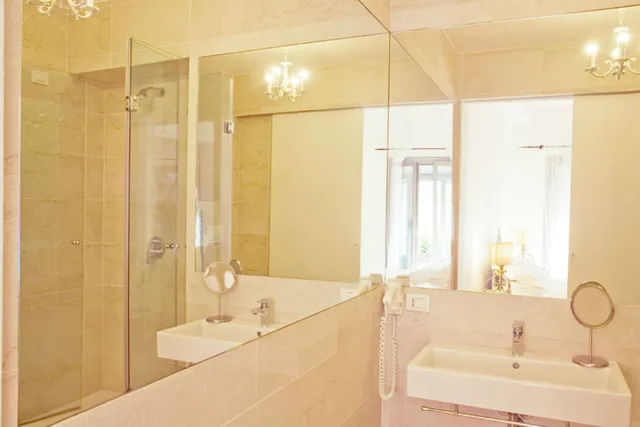 جناح بسرير مزدوج، Milanosuites 6/6
