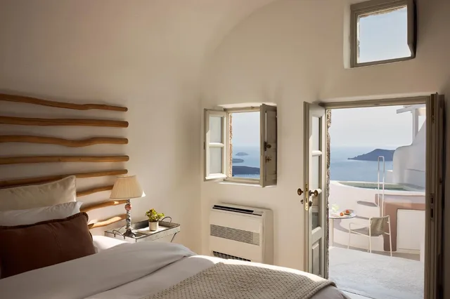 Caldera, Suite, Sea View, Outdoor Jetted Tub، Iconic Santorini 5/10
