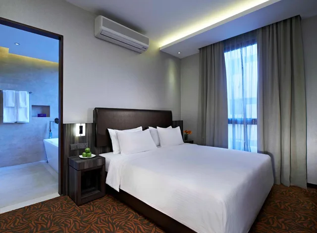 غرفة بريميير بحوض استحمام، Amrise Hotel Kitchener 7/10