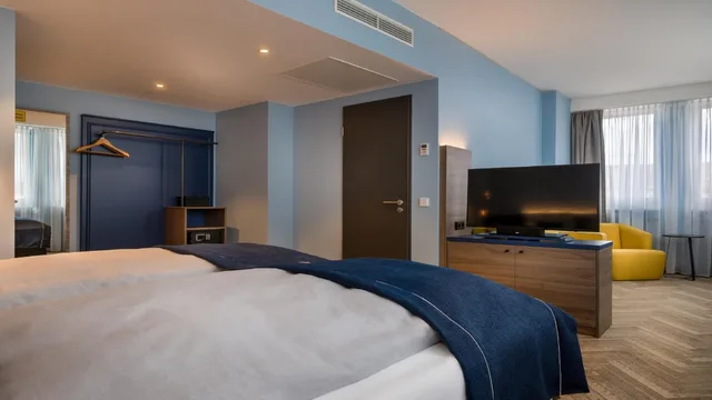 غرفة قياسية بسرير كينج، Holiday Inn - the niu, Welly Kiel by IHG 1/10