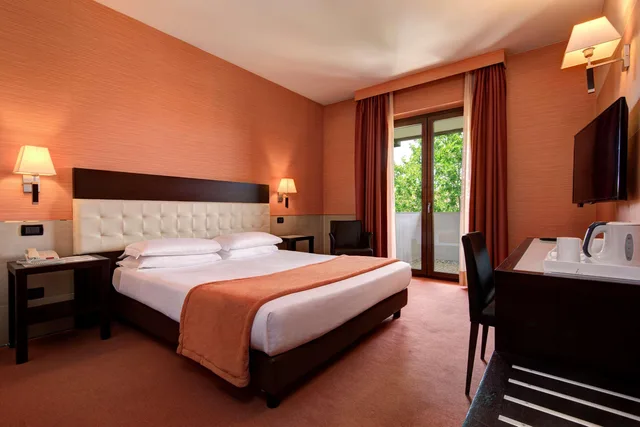 Room, King Bed, Best Western Gorizia Palace Hotel 2/3