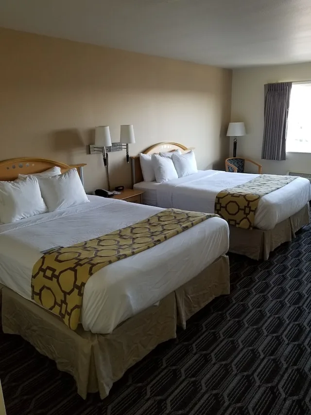 غرفة بسريرين كوين لذوي الإعاقة، Baymont by Wyndham Noblesville 4/4