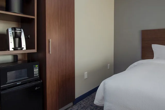 غرفة بسرير كينج، Fairfield Inn & Suites by Marriott Houston Katy 15/18