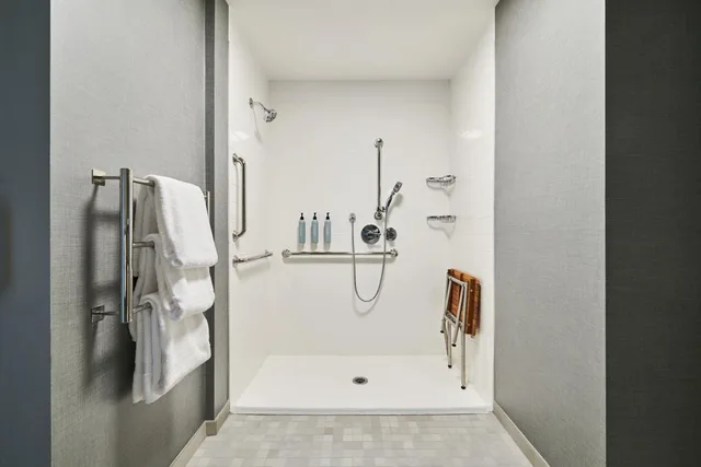 جناح بسريرين كينج بإطلالة على المدينة بغرفتي نوم مع أريكة، Residence Inn by Marriott Berkeley 9/9