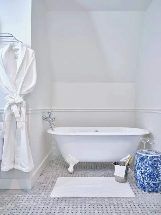 جناح بسرير كينج، Gardiner House 3/4